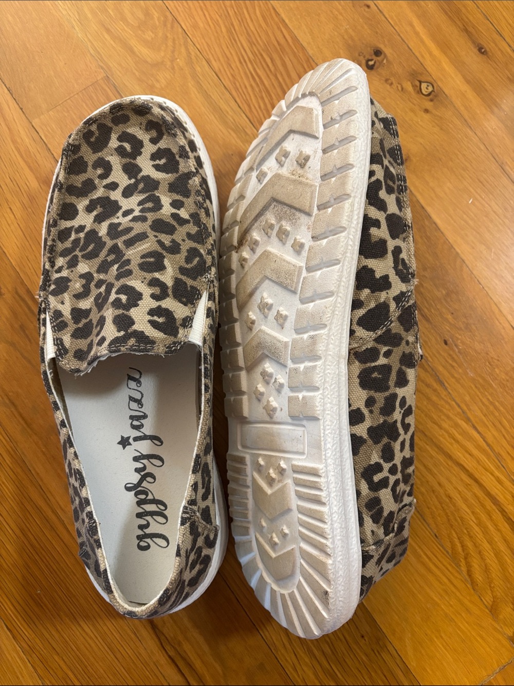Gypsy Jazz Leopard Print Slip-On Flats in Taupe and Brown - Picture 2 of 2